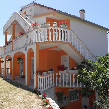 Apartments Zvone - 100 M From Sea Bibinje Exterior foto
